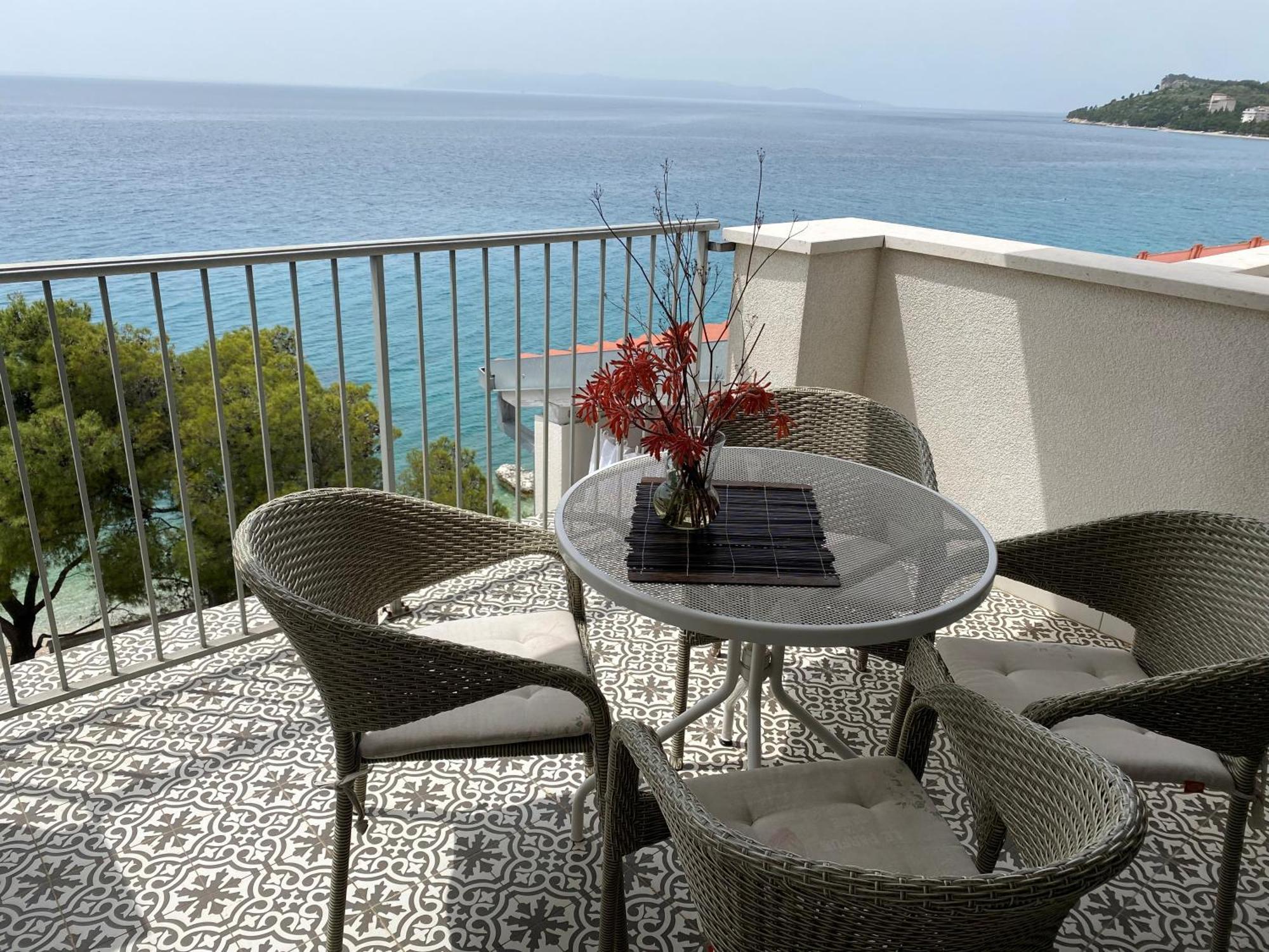 Apartman Ratac 11 Tučepi Buitenkant foto
